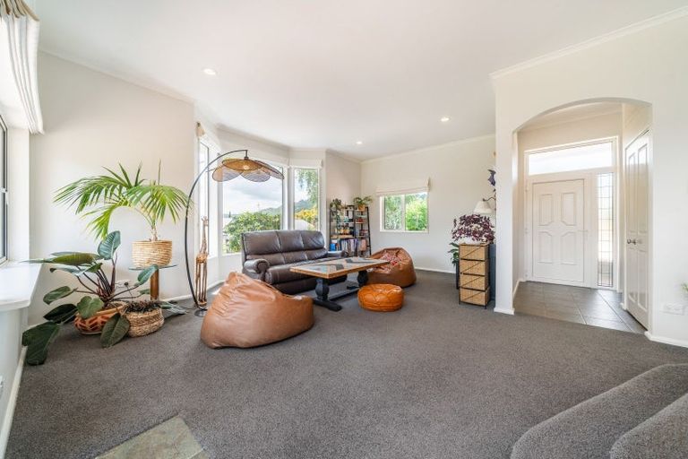 Photo of property in 7 Carlow Grove, Birchville, Upper Hutt, 5018