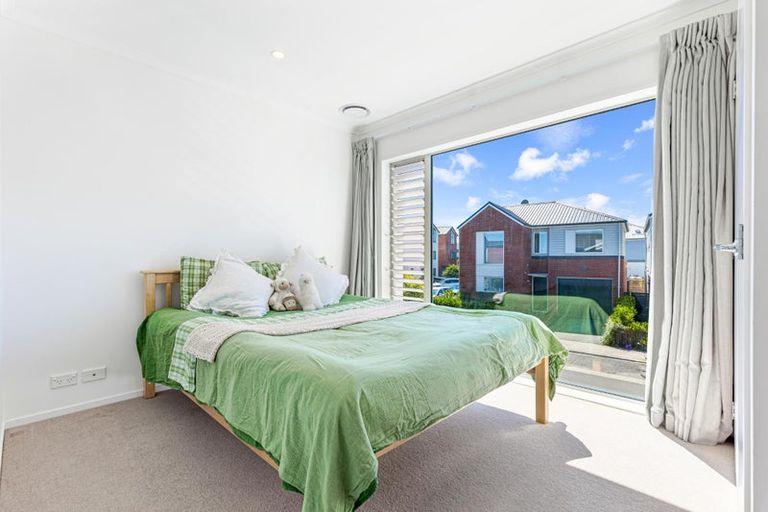 Photo of property in 7 Peihana Road, Hobsonville, Auckland, 0616