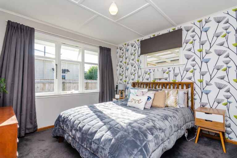 Photo of property in 81 Bannister Street, Masterton, 5810