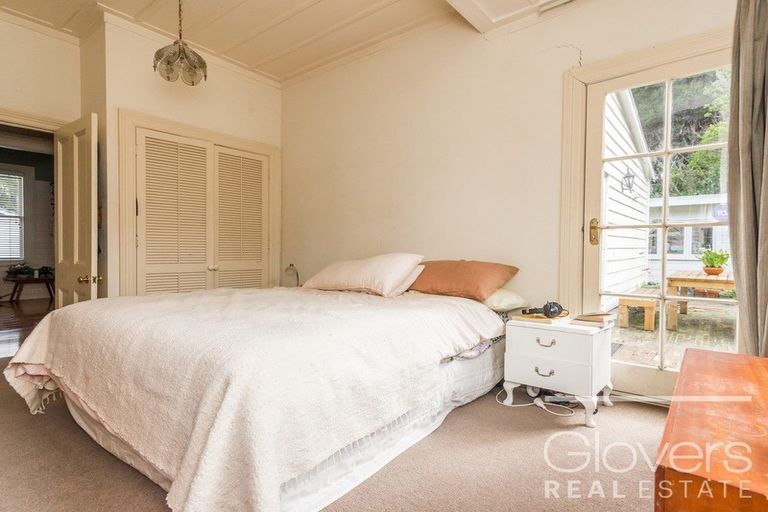 Photo of property in 11 Huia Road, Titirangi, Auckland, 0604