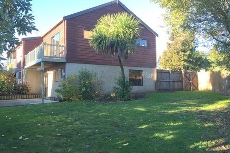 Photo of property in 2 Rochfort Drive, Richmond, 7020