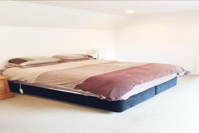 Photo of property in 4 Gracechurch Drive, Flat Bush, Auckland, 2016