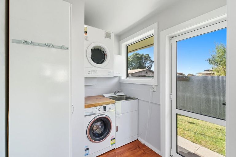 Photo of property in 6 Roswell Place, Islington, Christchurch, 8042