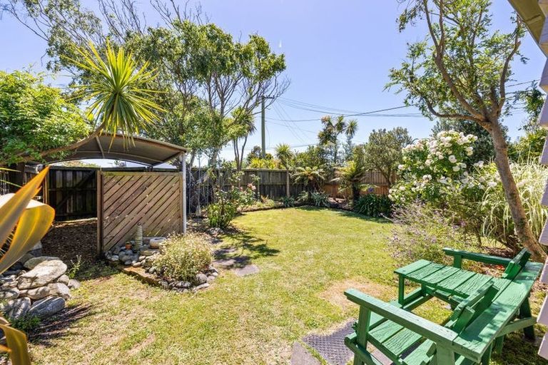 Photo of property in 43 Tovey Street, New Brighton, Christchurch, 8061