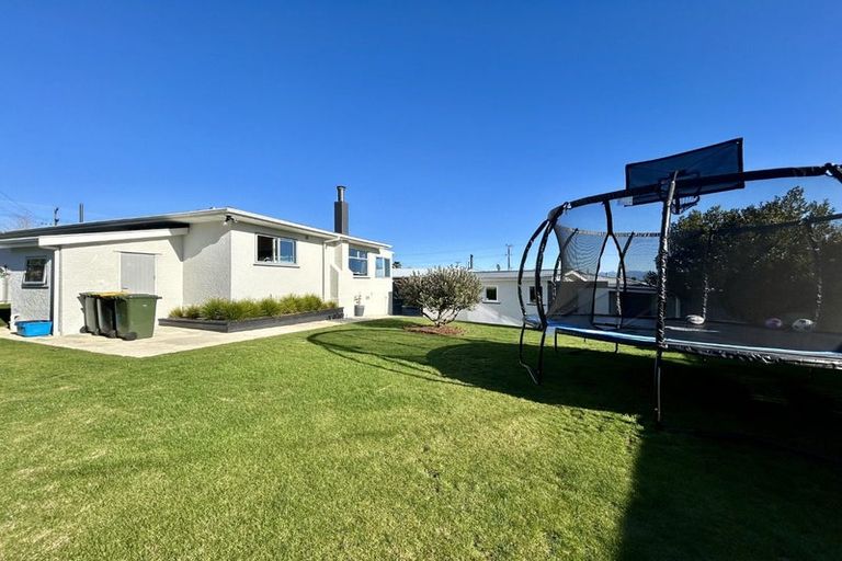 Photo of property in 25 Maitland Avenue, Stoke, Nelson, 7011