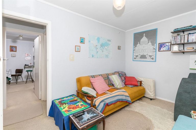 Photo of property in 111a Pine Avenue, Melville, Hamilton, 3206