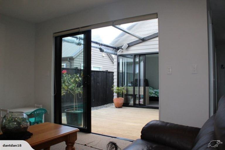 Photo of property in 5 Parachute Crescent, Papakura, 2110
