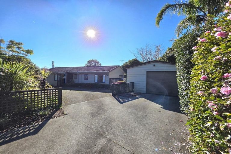 Photo of property in 7a Winstone Place, Highlands Park, New Plymouth, 4312