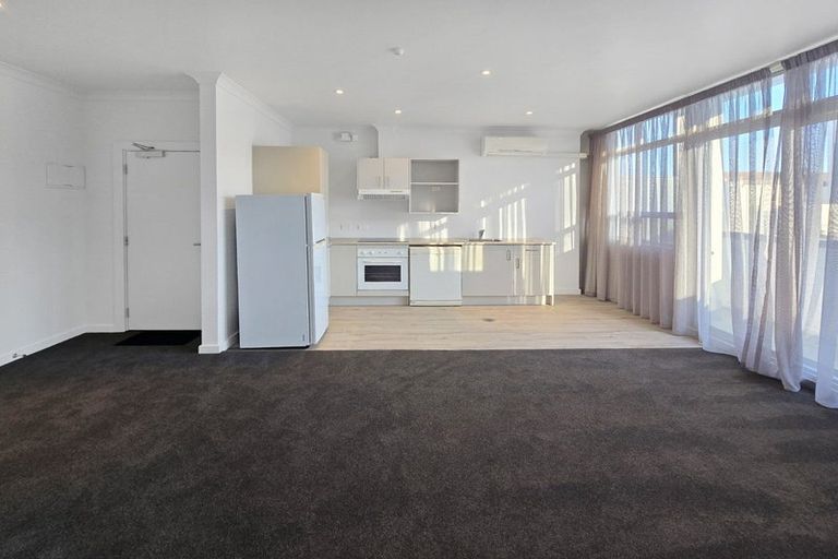 Photo of property in Mclean Towers, 3h/3 Shakespeare Road, Napier South, Napier, 4110