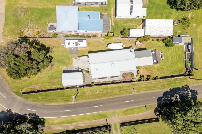 Photo of property in 393 Ohiwa Harbour Road, Waiotahe, Opotiki, 3198