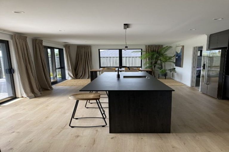 Photo of property in 1 Flack Street, Pyes Pa, Tauranga, 3112