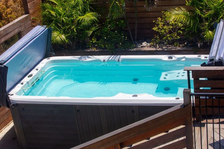 Photo of property in 35 Tohora View, Waihi Beach, 3611