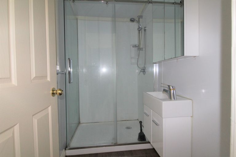 Photo of property in 5 Lanark Street, Lumsden, 9794
