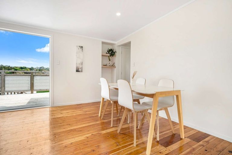 Photo of property in 8 James Mcleod Road, Shelly Beach, Helensville, 0874