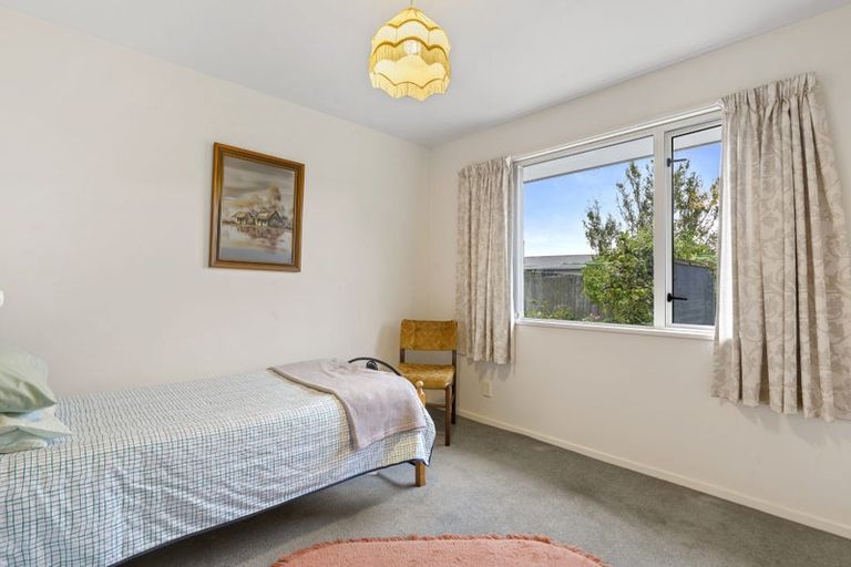 Photo of property in 9 Thistledown Place, Woolston, Christchurch, 8062