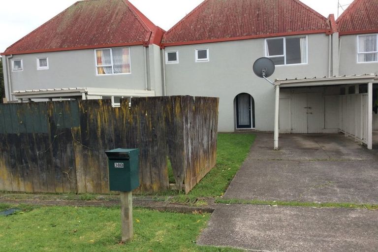 Photo of property in 2/38 Wakefield Road, Favona, Auckland, 2024