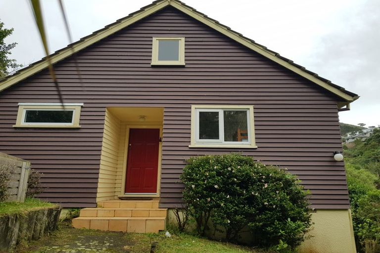 Photo of property in 55 Makara Road, Karori, Wellington, 6012