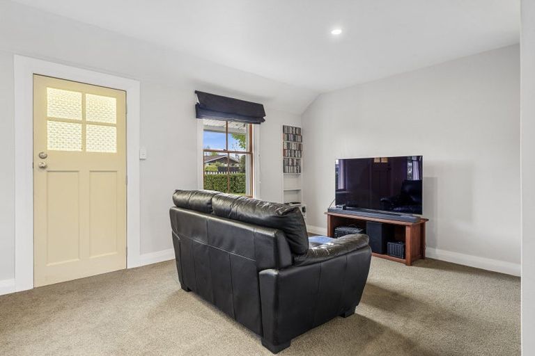 Photo of property in 98 King Street, Rangiora, 7400