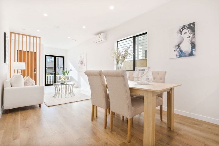 Photo of property in 12 Laquinta Place, Flat Bush, Auckland, 2019