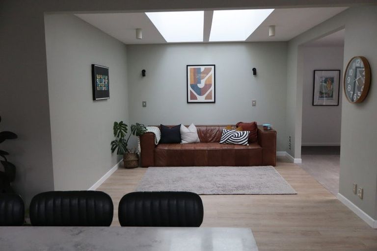 Photo of property in 12 Kukupa Grove, Heretaunga, Upper Hutt, 5018