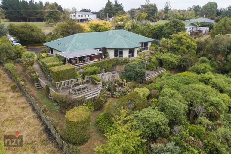 Photo of property in 86 Halcombe Road, Feilding, 4775