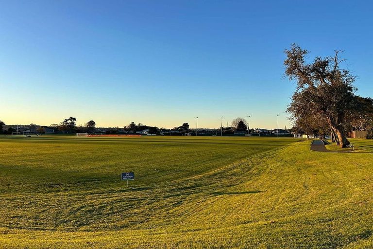 Photo of property in 5/79 Taikata Road, Te Atatu Peninsula, Auckland, 0610