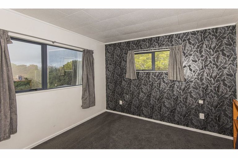 Photo of property in 19b Ogle Crescent, Te Kamo, Whangarei, 0112