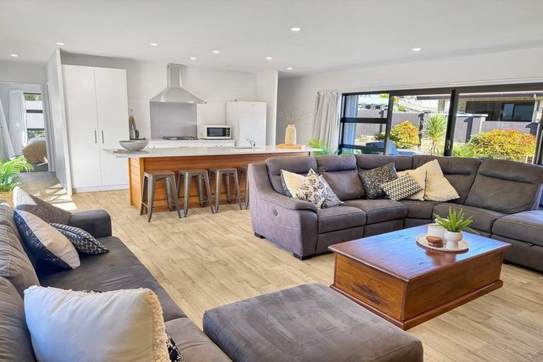 Photo of property in 49 Pohutukawa Avenue, Ohope, 3121