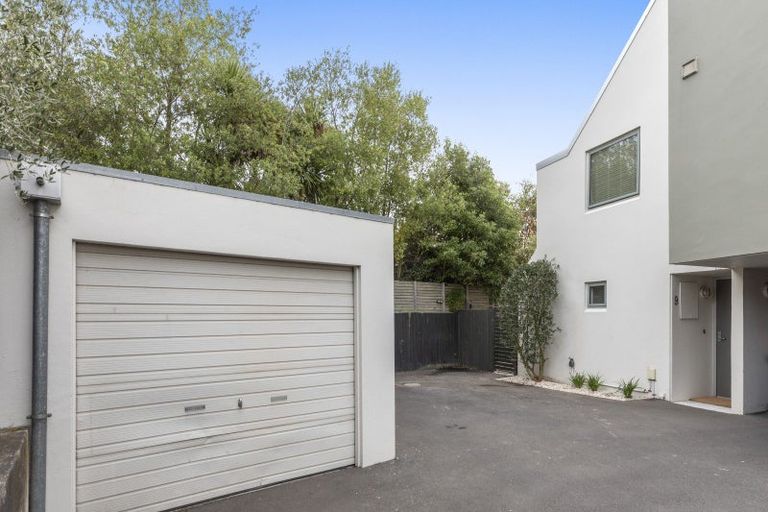 Photo of property in 9/86 Brockworth Place, Riccarton, Christchurch, 8011