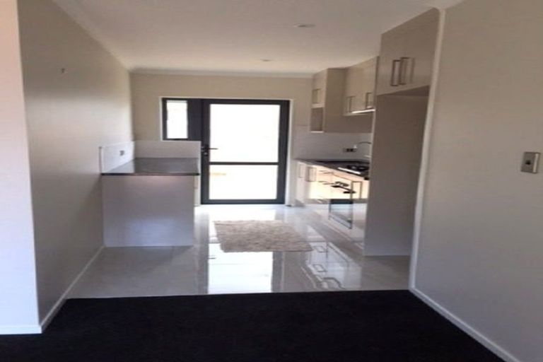 Photo of property in 38 Santa Ana Drive, Dannemora, Auckland, 2016