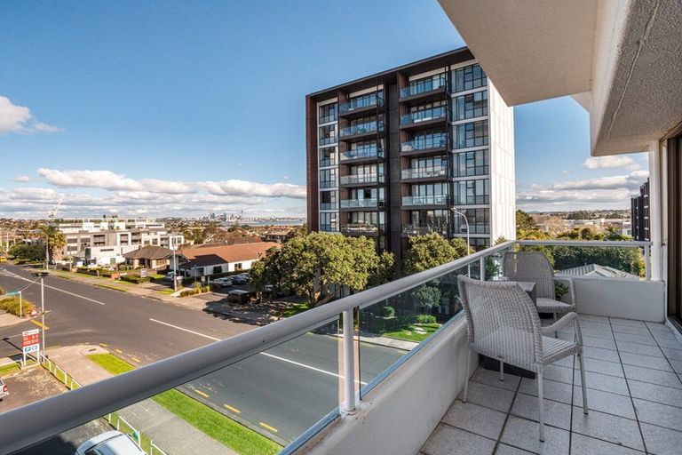 Photo of property in 4/15h Auburn Street, Takapuna, Auckland, 0622