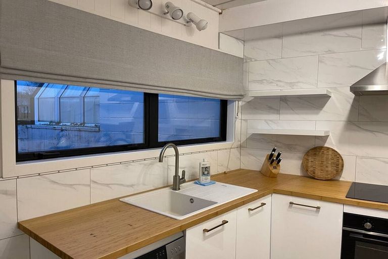 Photo of property in 67 Nortons Road, Avonhead, Christchurch, 8042