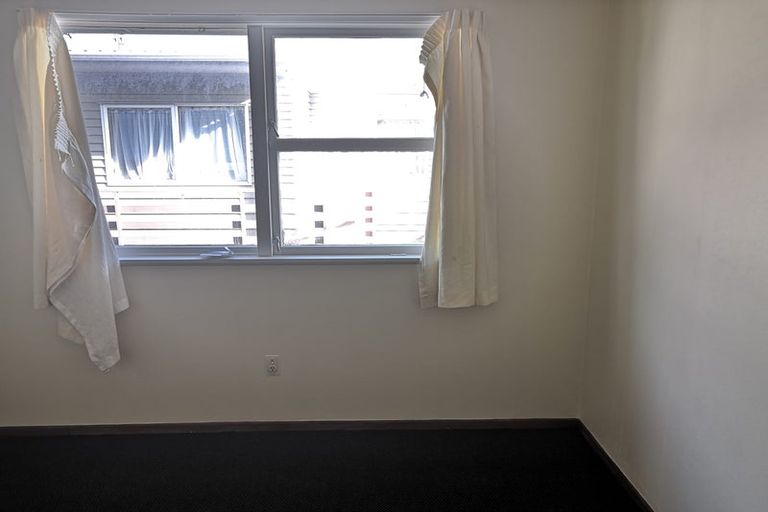 Photo of property in 3 Manapouri Place, Pakuranga Heights, Auckland, 2010