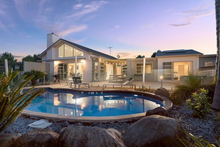Photo of property in 39r Bradley Avenue, Pyes Pa, Tauranga, 3112