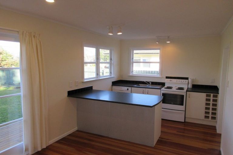 Photo of property in 47 Rimu Street, Waikanae, 5036