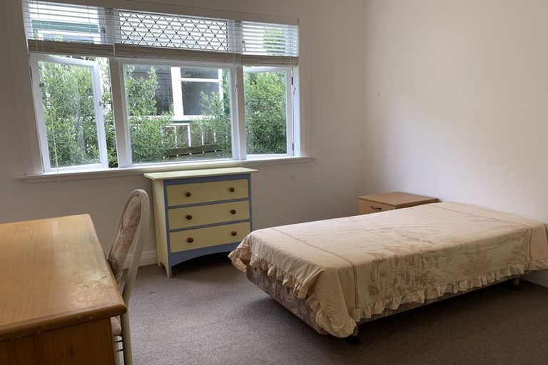 Photo of property in 130 Moxham Avenue, Hataitai, Wellington, 6021