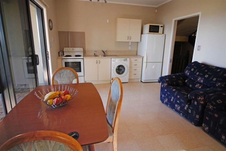 Photo of property in 351 Oceanbeach Road, Mount Maunganui, 3116