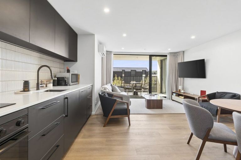 Photo of property in 7/7 Northlake Drive, Wanaka, 9305