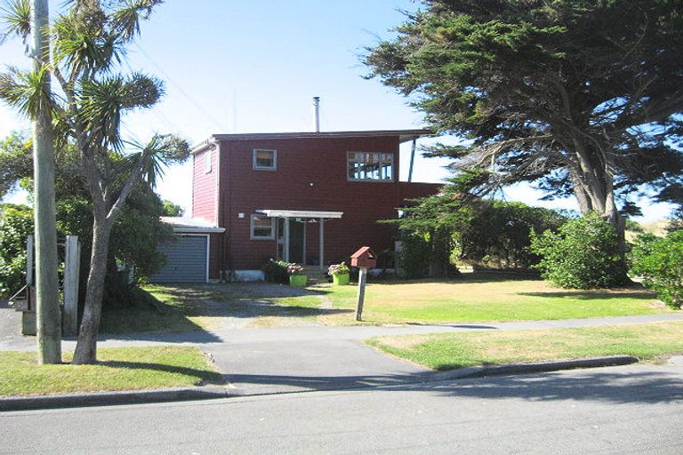 Photo of property in 17 Plover Street, Southshore, Christchurch, 8062