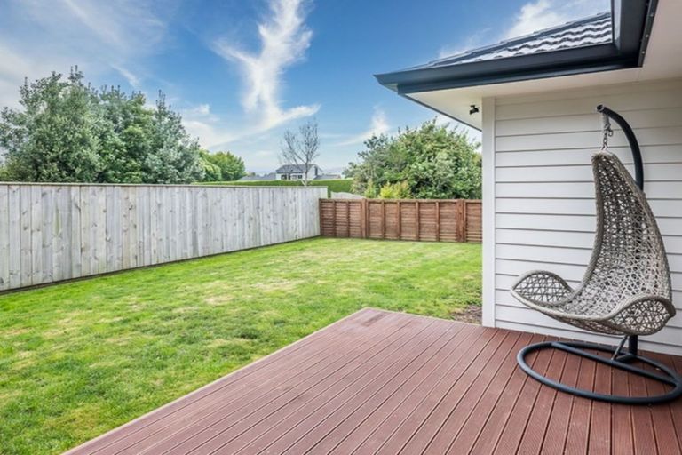 Photo of property in 30 Dal Din Drive, Otaki, 5512