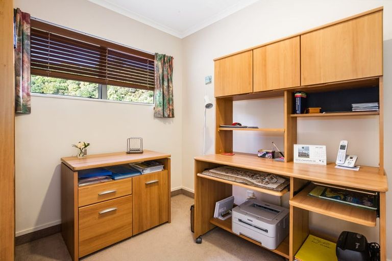 Photo of property in 112 Eskdale Road, Papakowhai, Porirua, 5024
