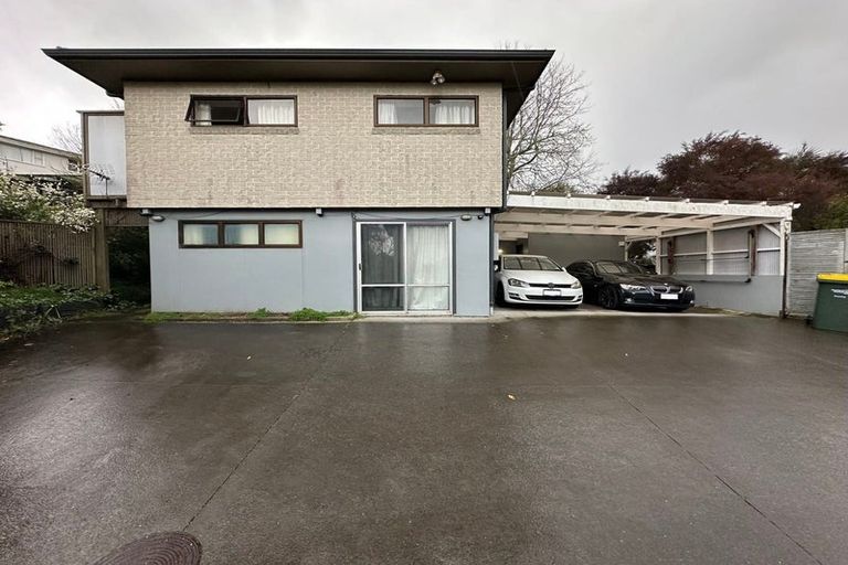 Photo of property in 58 Cyclarama Crescent, Massey, Auckland, 0614