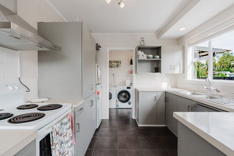Photo of property in 37 Frederick Drive, Dinsdale, Hamilton, 3204