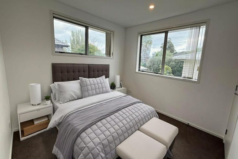 Photo of property in 47b Lynwood Road, New Lynn, Auckland, 0600