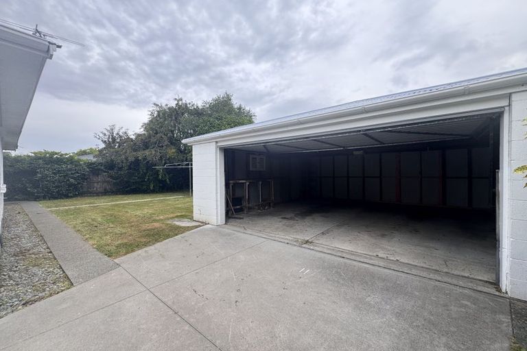 Photo of property in 301 Waimairi Road, Ilam, Christchurch, 8041