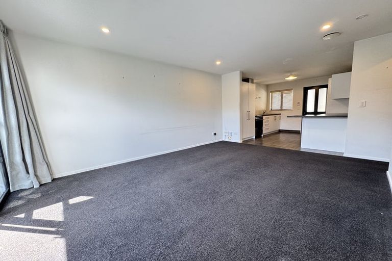 Photo of property in 2/58 Geraldine Street, Edgeware, Christchurch, 8013