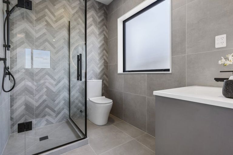 Photo of property in 75 Tributary Parade, Karaka, Papakura, 2113