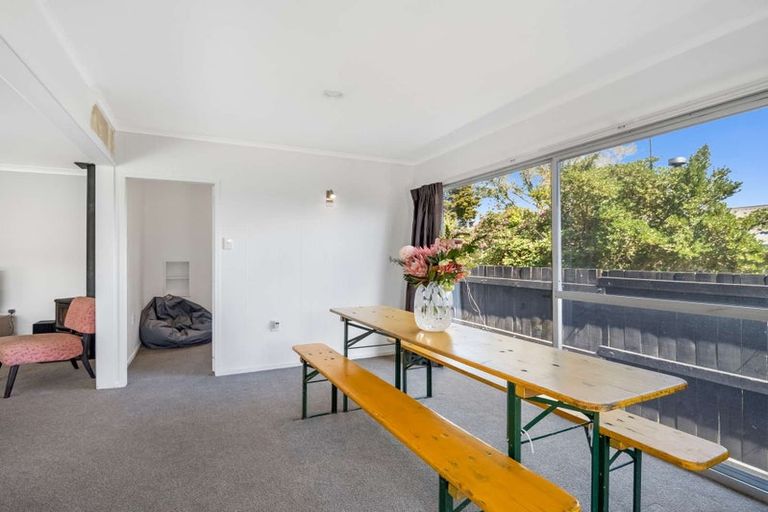 Photo of property in 4a Crombie Street, Bellevue, Tauranga, 3110