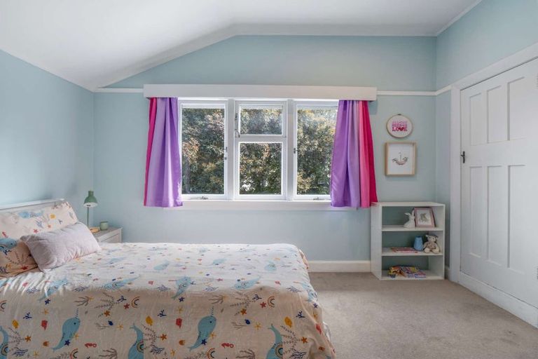 Photo of property in 5 Parkes Avenue, Saint Johns Hill, Whanganui, 4501