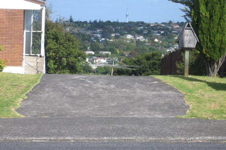 Photo of property in 2/58 Manuka Road, Glenfield, Auckland, 0629